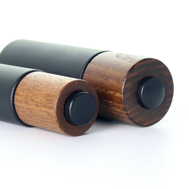 15ml 30ml 60ml frosted black glass bottle with environmental ashtree wooden dropper for essential oil