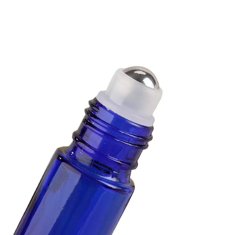 China Hot sale customized Empty 5ml 10ml 15ml Roller Bottles Amber Clear Frosted Roll On Glass Bottle for essential oil