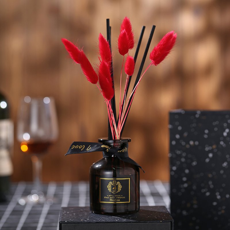 Wholesale home luxury oil glass bottle reed diffuser room air fragrance rattan black reed diffuser with sticks tassel