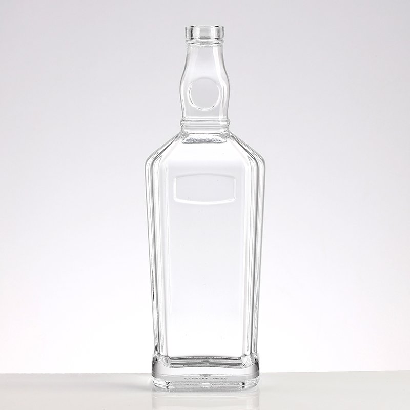 Unique transparent 750ml glass bottle square whisky glass bottle
