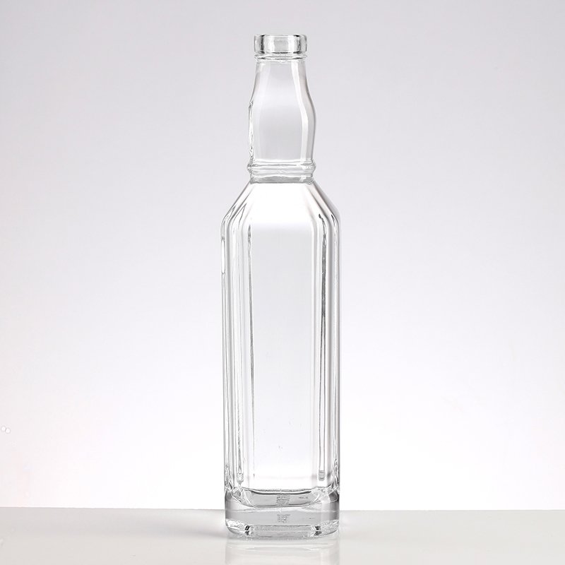 Unique transparent 750ml glass bottle square whisky glass bottle