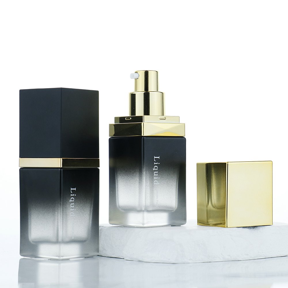 20 ml Luxury square glass bottles for cosmetics packaging frosted black 20ml bottle pump foundation glass bottle