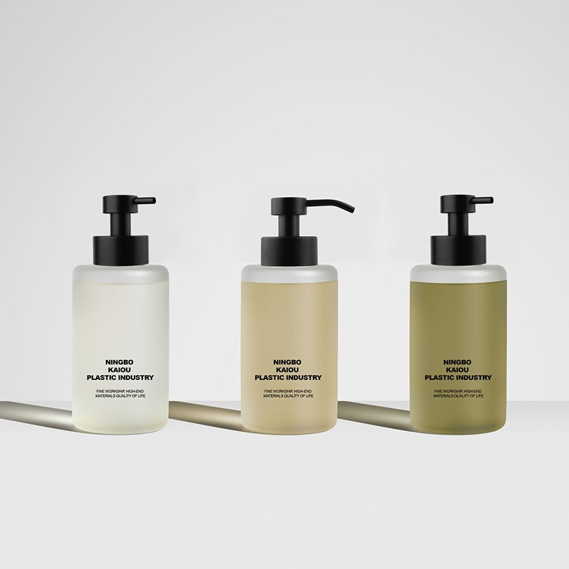 300ml glass frosted foam pump bottle glass bottles with black pump foaming soap dispenser bottle