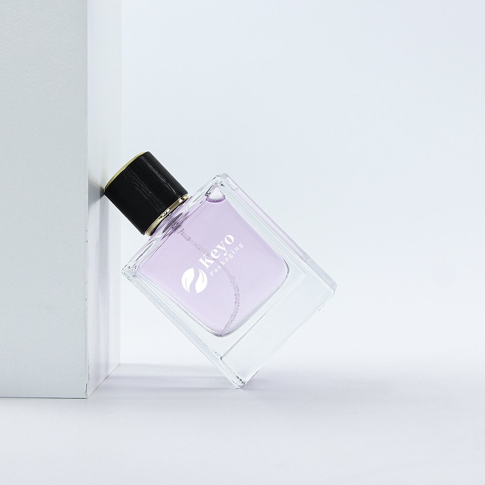 Free Sample Wholesale Custom 30ml 50ml Square Fragrance Fine Mist Spray Glass Spray Perfume Bottle Parfum Packaging With Box