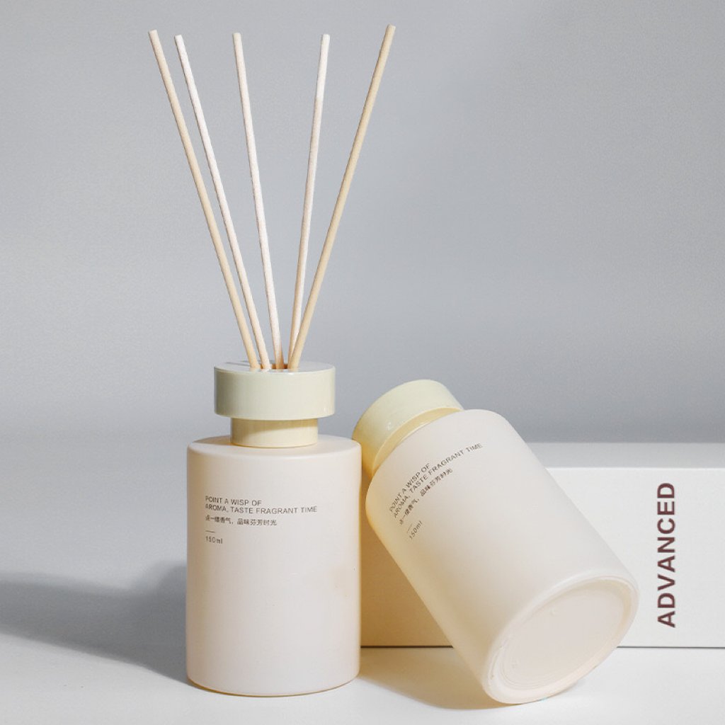 Customized luxury beige empty reed diffuser glass bottle and package home fragrance 100 ml 200ml 250ml white with box