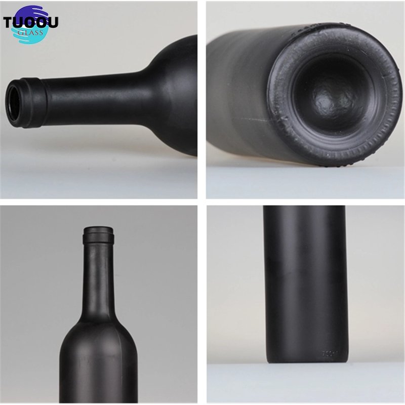 Hot selling customized 200ml 375ml 500ml 700ml 1000ml black Oslo vodka 750ml holiday and care glass bottle