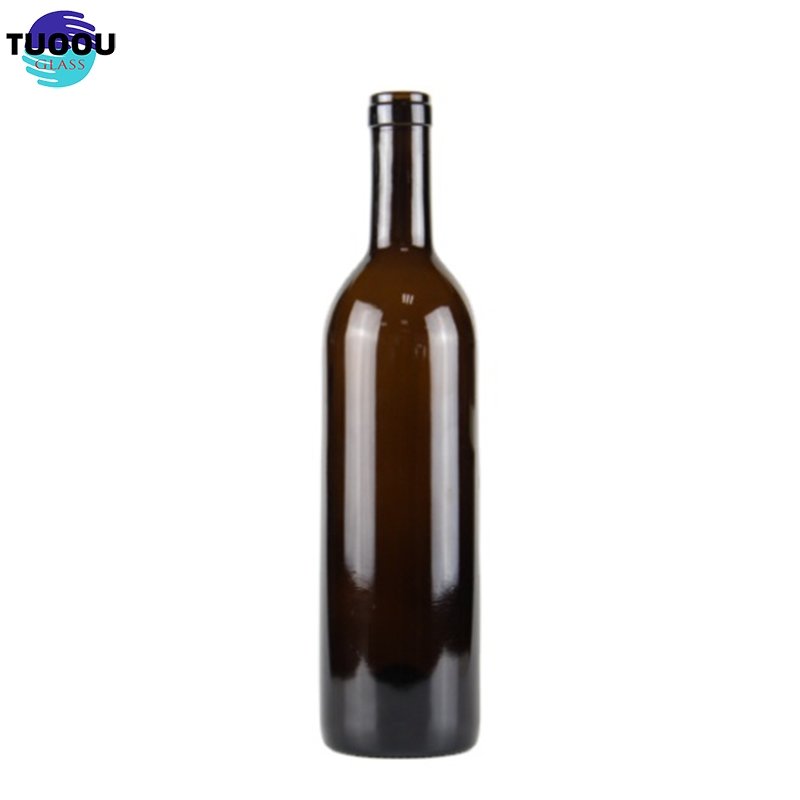 Hot selling customized 200ml 375ml 500ml 700ml 1000ml black Oslo vodka 750ml holiday and care glass bottle