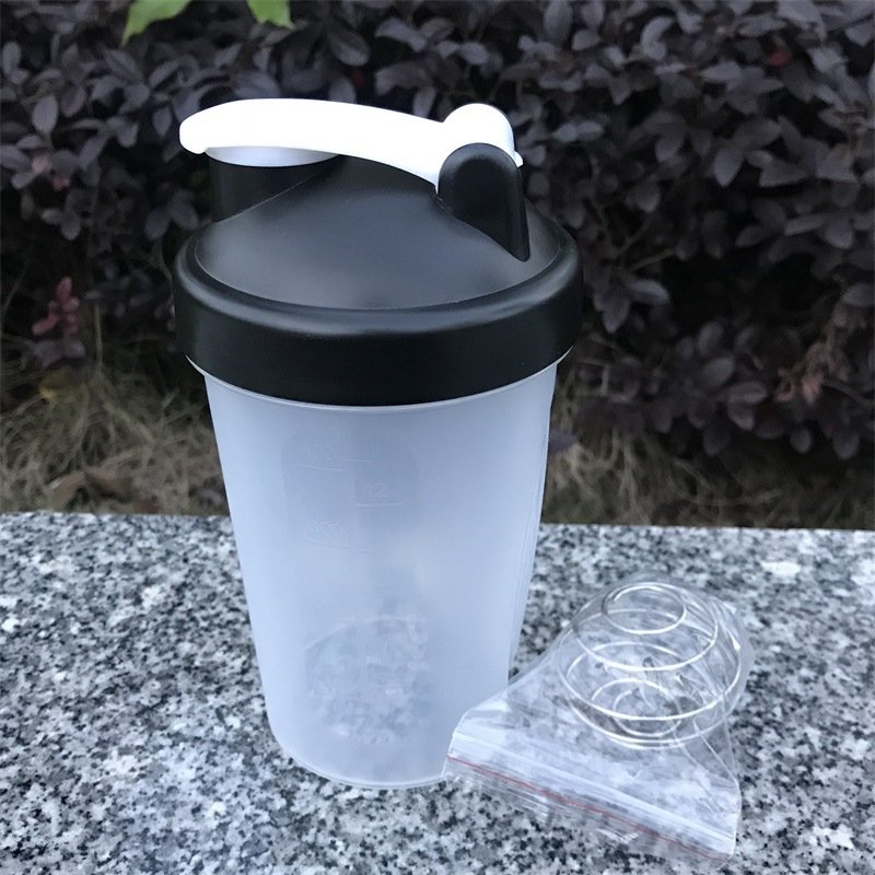 Hot Sale 400ml Protein Powder Plastic Shake Cup Custom LOGO Gift Cup Sports Bottle