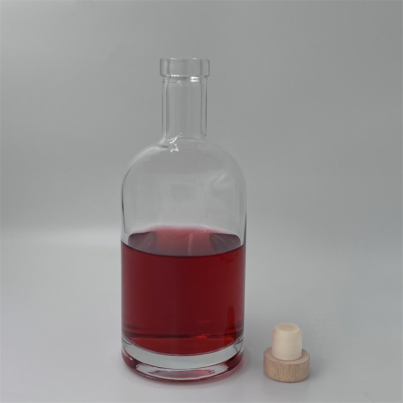 Competitive price Liquor Glass Bottles Empty Clear round brandy whisky vodka glass bottle 750ml with lid