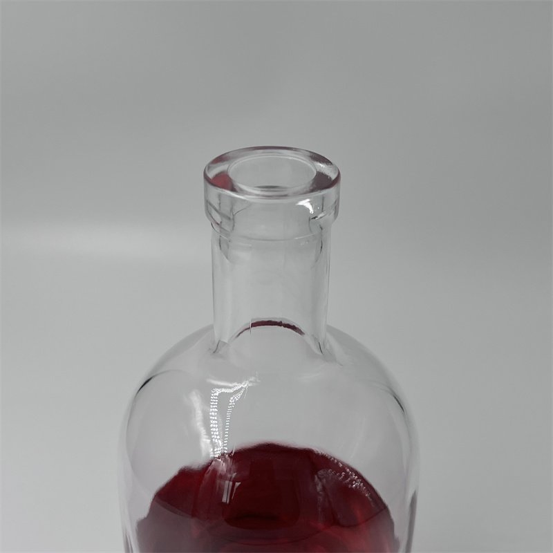 Competitive price Liquor Glass Bottles Empty Clear round brandy whisky vodka glass bottle 750ml with lid