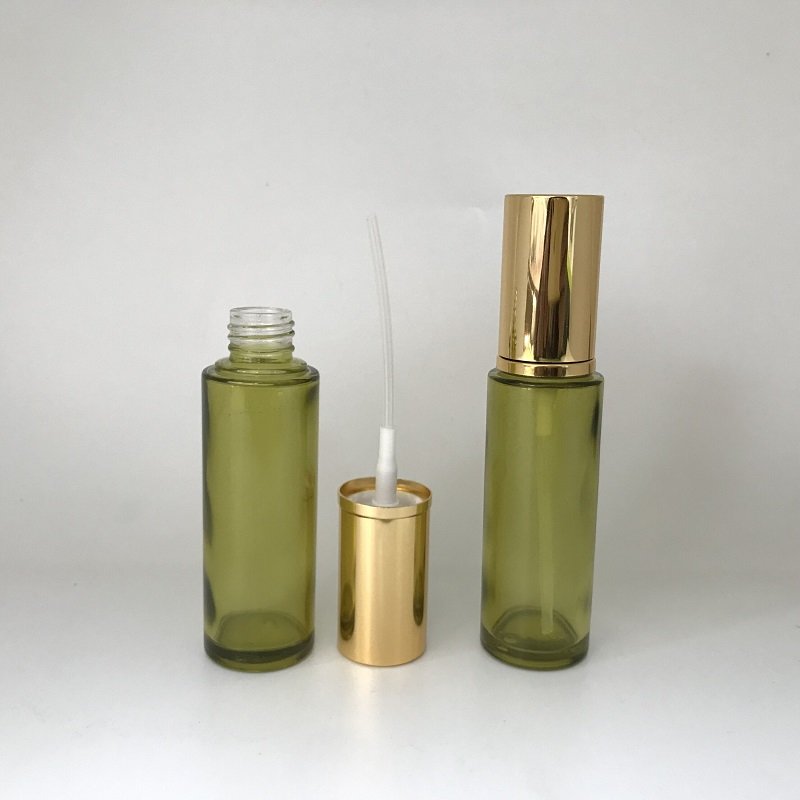 Luxury skin care facial 50ml frosted matte green glass bottle cosmetic bottle with electroplate lotion pump for serum