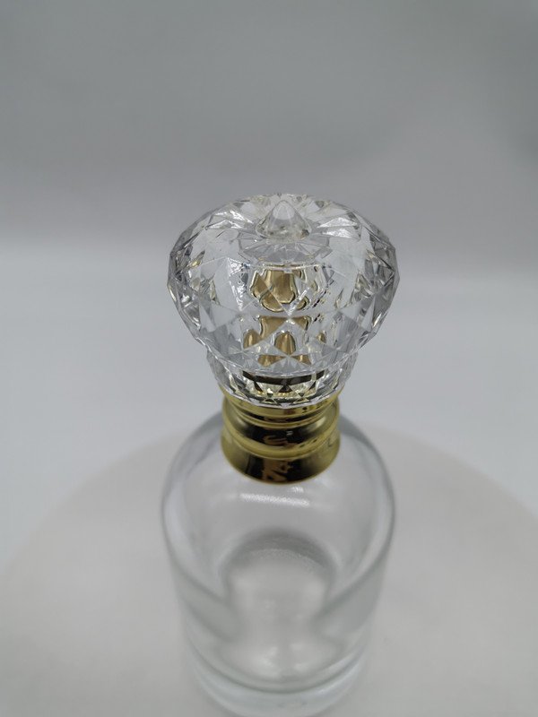 hot sale empty luxury 30ml 50ml 100ml FEA crimping pump clear fragrance all aluminum mist spray with cap perfume glass bottle