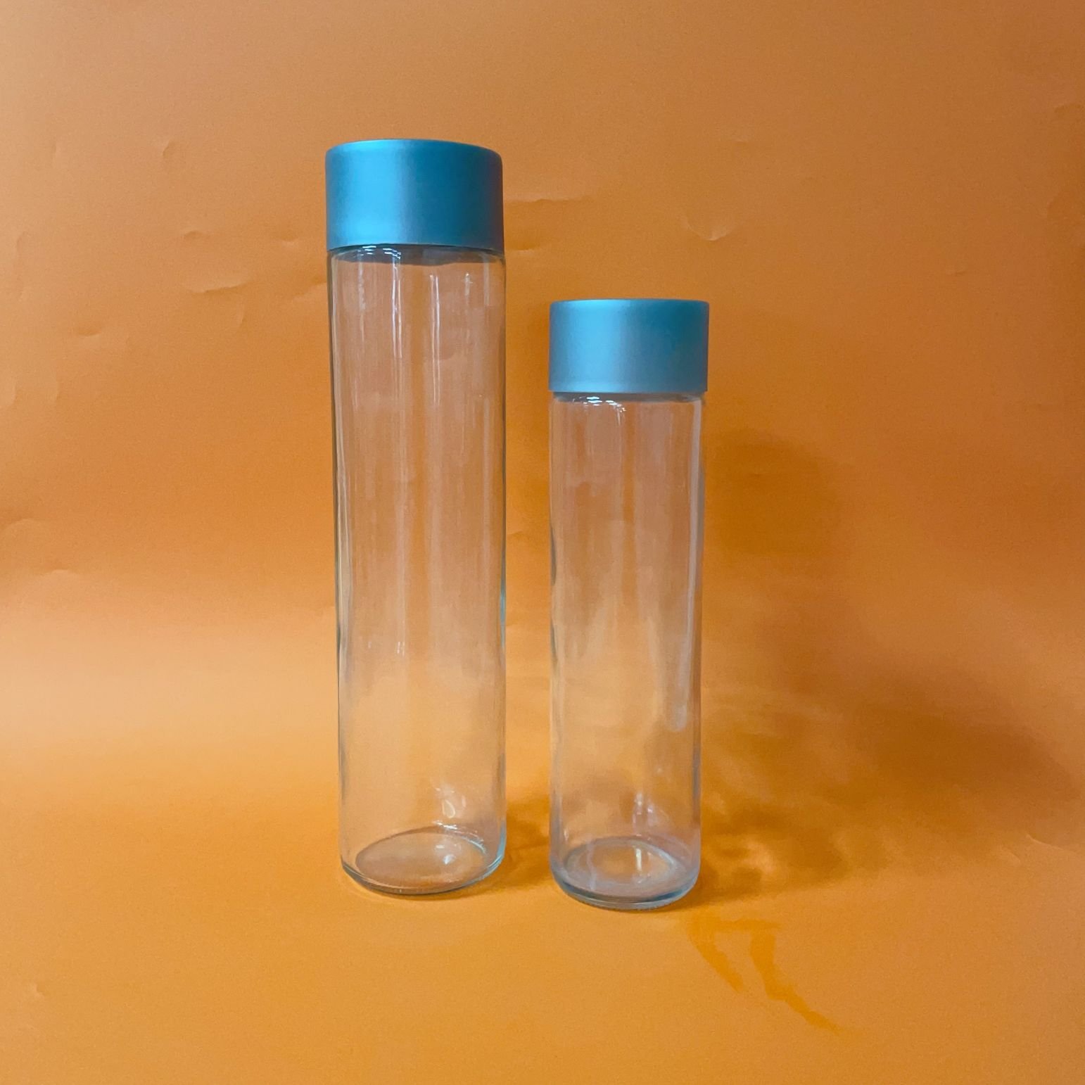 Luxury glass water bottles 330ml 500ml 750ml 1000ml 1L glass water bottles unique shape glass bottle with screw lid cap