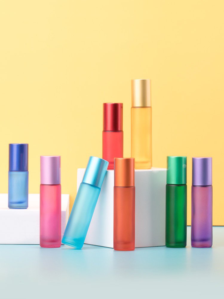 10ml 5ml perfume essential oil frosted amber clear roller on bottles bamboo roll on glass bottle with metal ball lid for oils