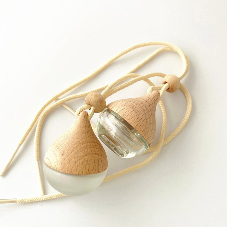 best factory fancy unique car hanging 8ml mini empty glass bottle with wooden lid for scent diffuser-bottle