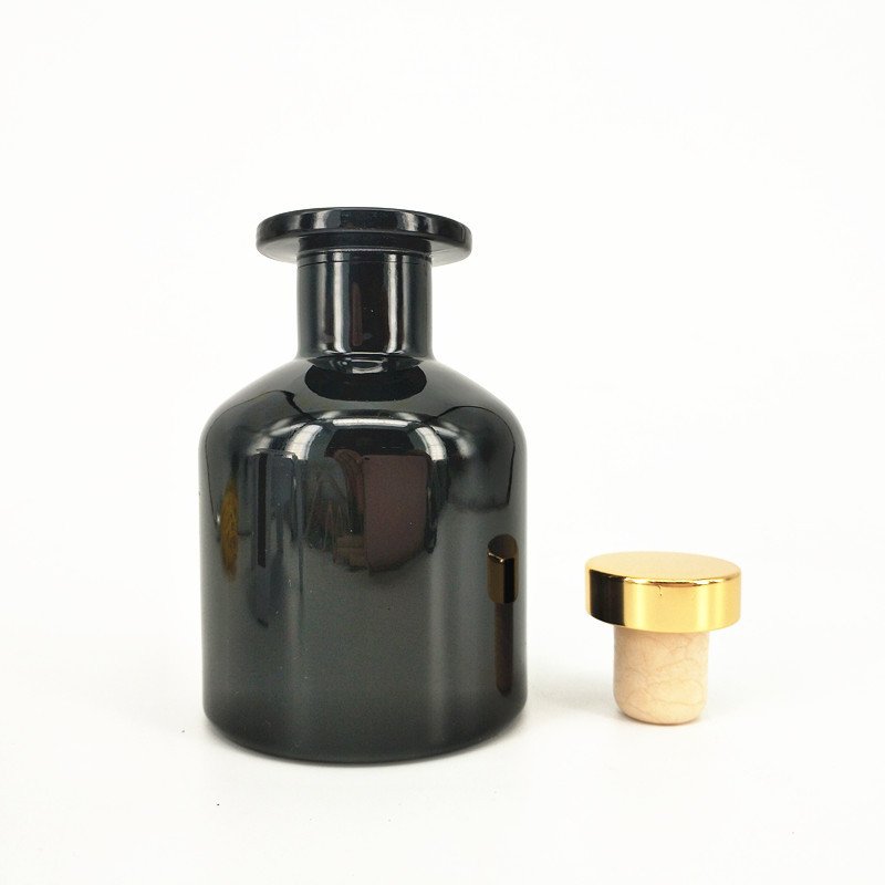 High Quality Round 50ml 100ml 150ml 200ml Home Hanging Room Black Empty Aroma Perfume Reed Diffuser Glass Bottle