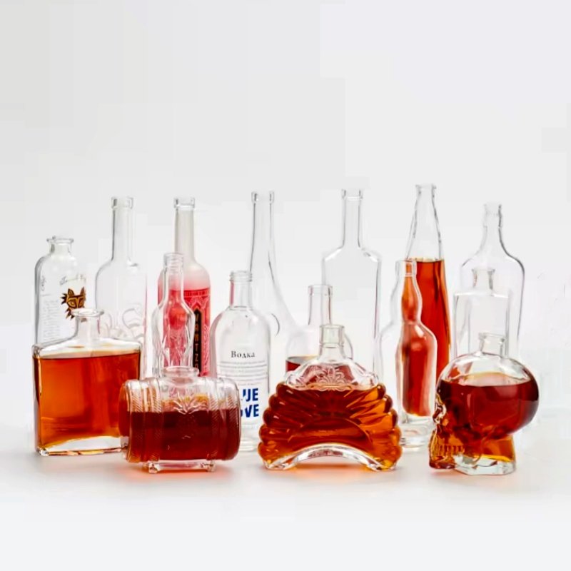 Chinese Suppliers High Quality Customized Tequila Rum Vodka Spirit Thin High Bottles 750 ml 1L Glass Liquor Bottle
