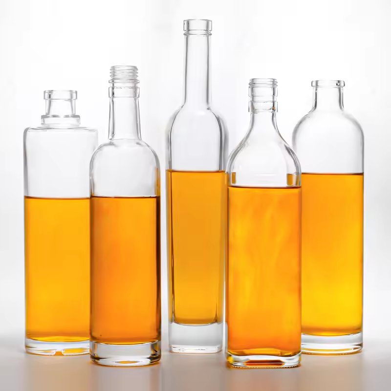 Chinese Suppliers High Quality Customized Tequila Rum Vodka Spirit Thin High Bottles 750 ml 1L Glass Liquor Bottle