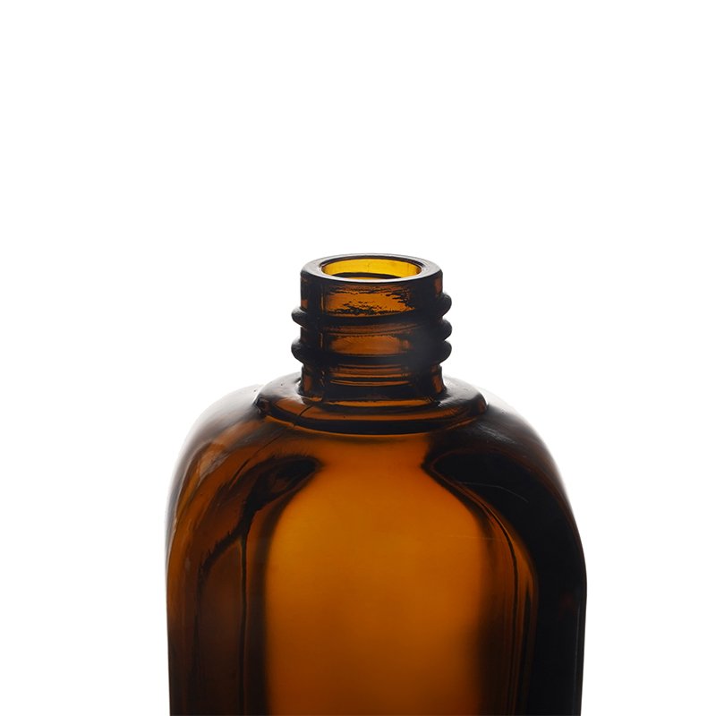 Berlin Packaging Customized Capacity 100ml Essential Oil Mist Cosmetic Bottle Amber Squared Glass Pump Spray Bottled