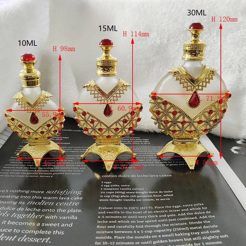 Arabic gold metal custom engraving 10ml 15ml 30ml fancy attar glass perfume essential oil bottles with gold cap