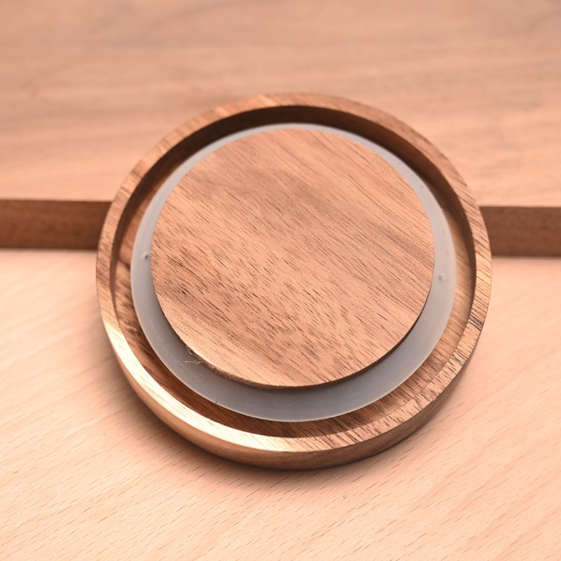 2024 New Style Luxury Wide Mouth Empty 700ml Square Cookies Glass Food Grade Storage Jar with Bamboo Lids