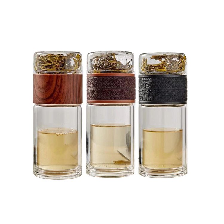 Hot Sale 300 ml Glass Tea Bottle Customized Double Wall Tea Separation Glass Bottle with Tea Infuser