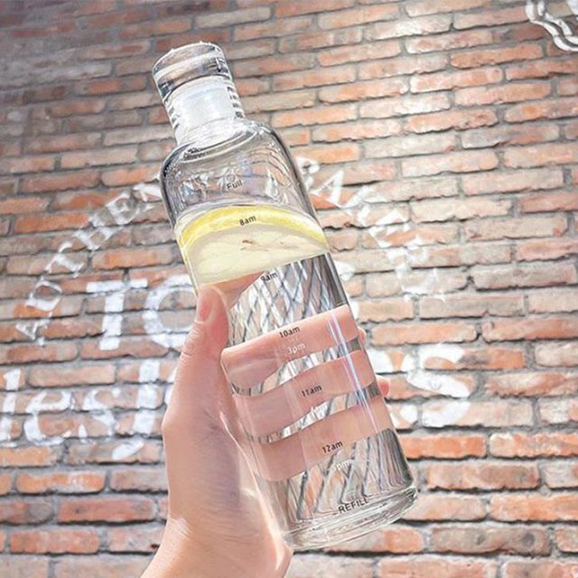 2023 Best Selling Products 300ml 500ml 750ml 10oz 16oz 24oz Custom bolosilicate glass Water Bottle Glass