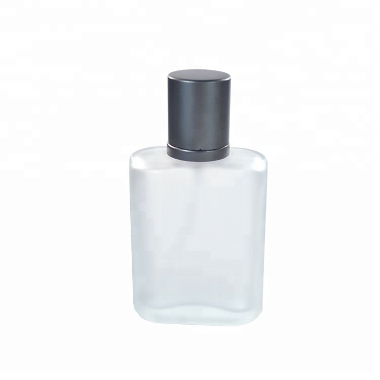 Luxury reusable 30ml 50ml 100ml clear frosted clear glass perfume bottle with sprayer pump cap