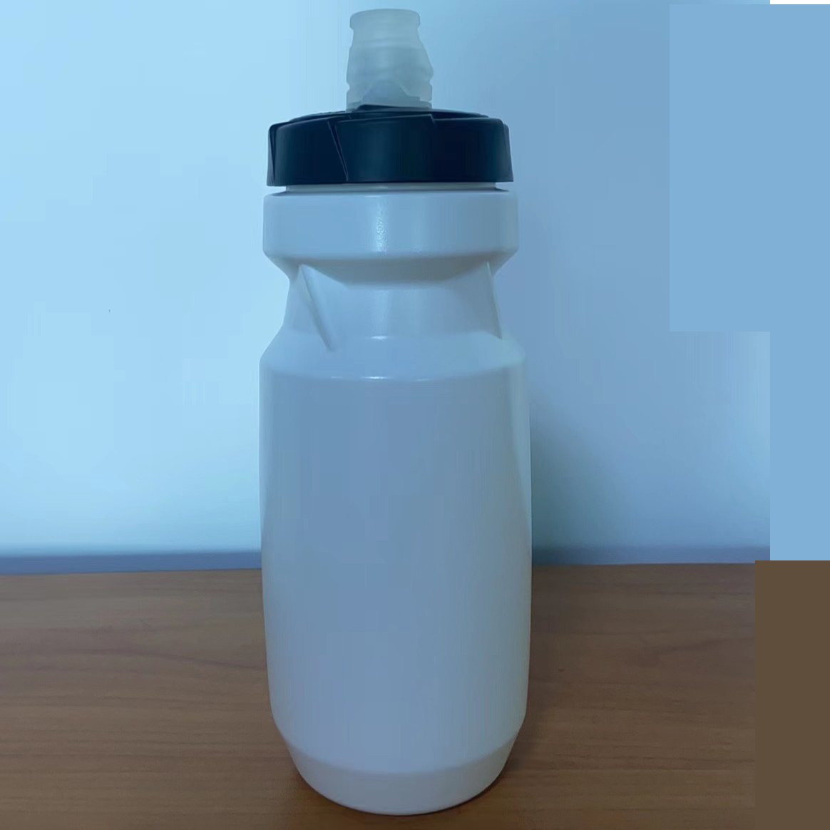 Eco friendly products 2024 BPA Free 700ML Plastic Sports squeeze water bottle bicycle water bottle printing for Cycling