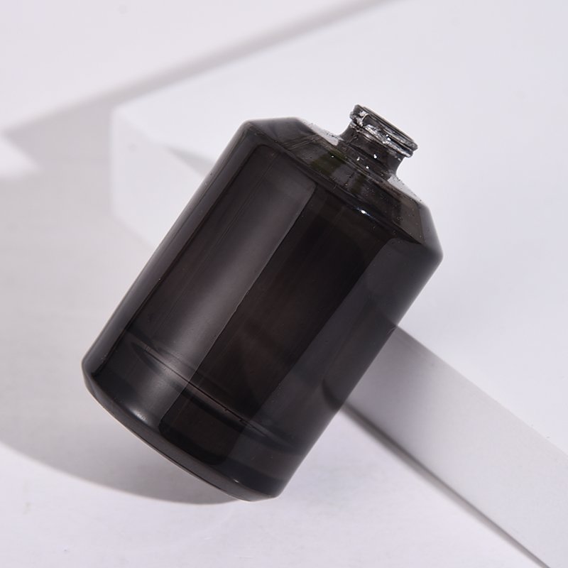 Factory direct black cylindrical perfume glass bottles refillable perfume bottle 50ml clear empty perfume glass bottle
