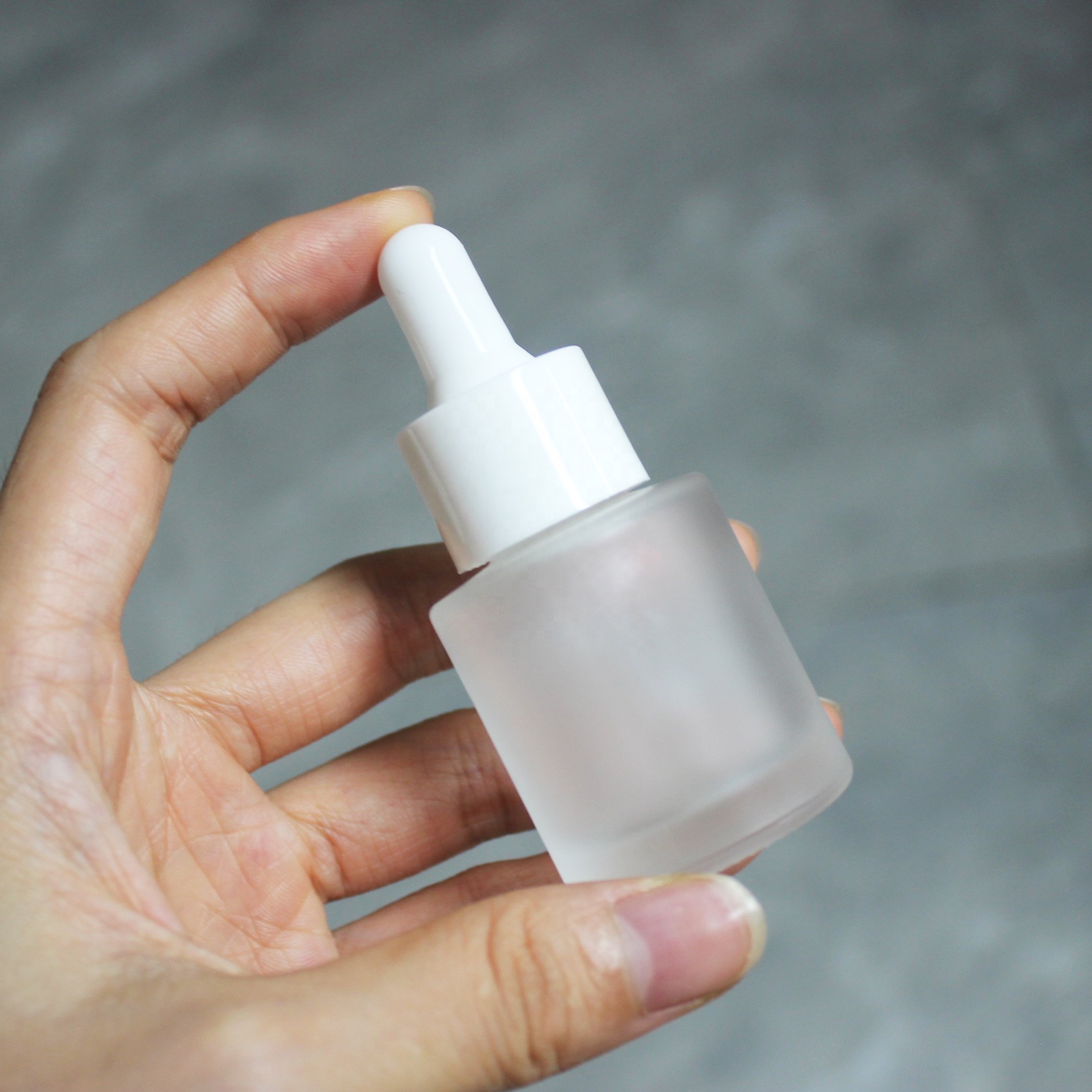 20ml 30ml 40ml 50ml 60m 80ml 100 Frosted Bottle Glass Bottle Liquid Foundation Serum Custom Glass Containers Cosmetic Jar Bottle