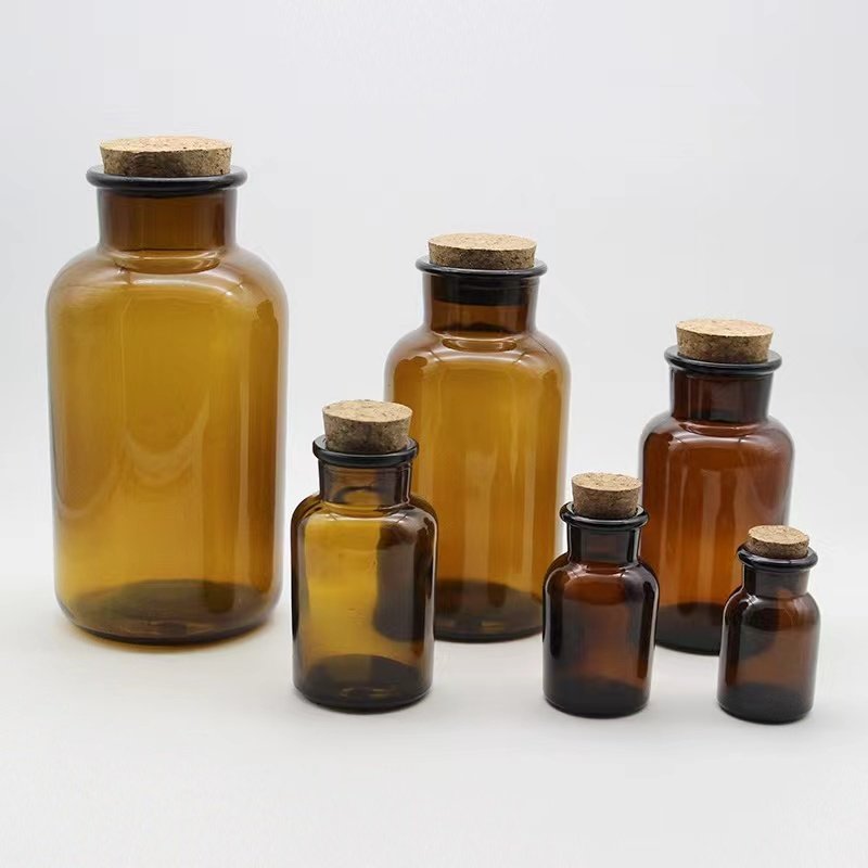 60ml 125ml 250ml 500ml 1000ml Boston Round Clear Glass Bottle with Cork stopper oils witch spells wedding favors bath bubble