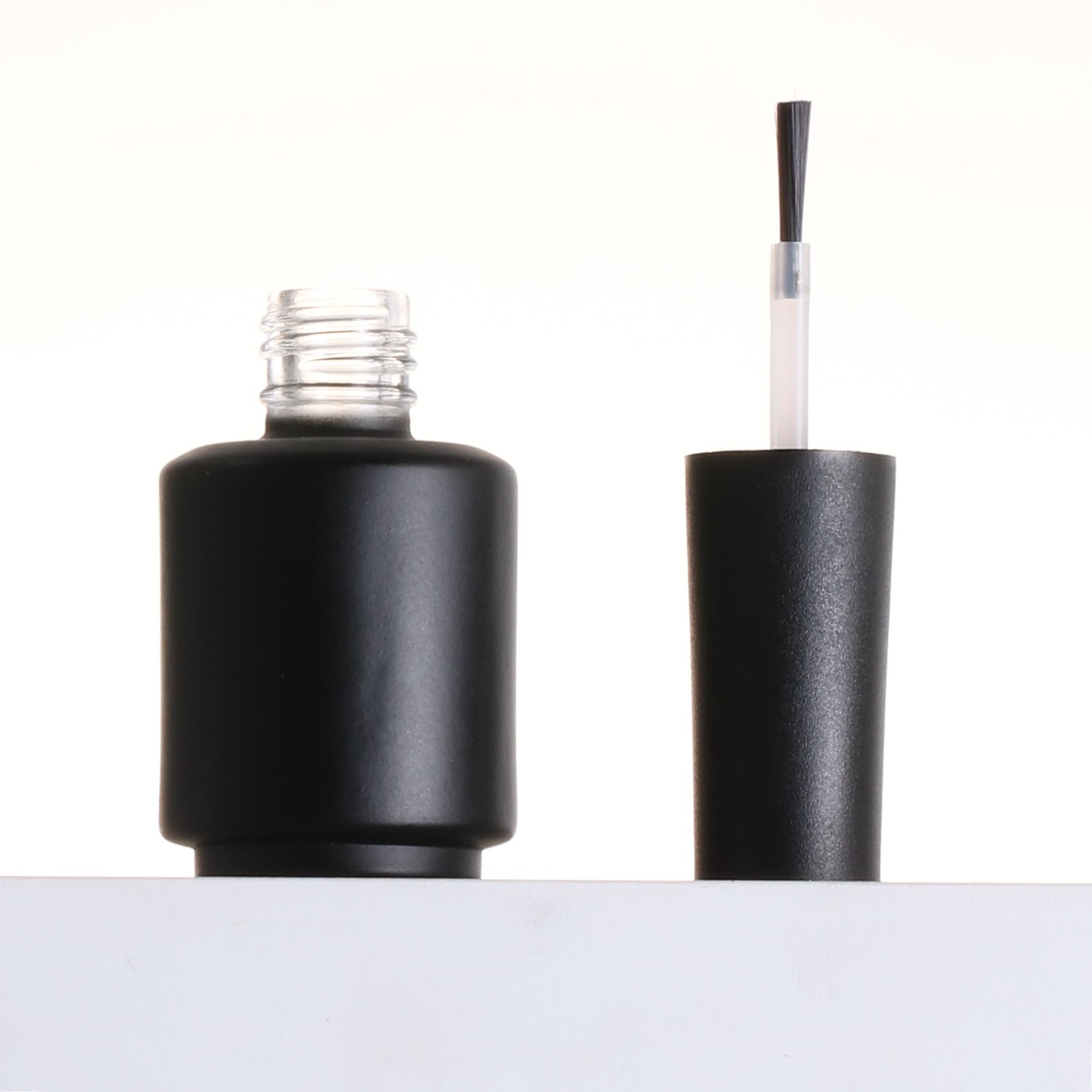 8ml-15ml gap tube cleaning brush semi automatic capping machine octagonal perfume glass bottle with roller