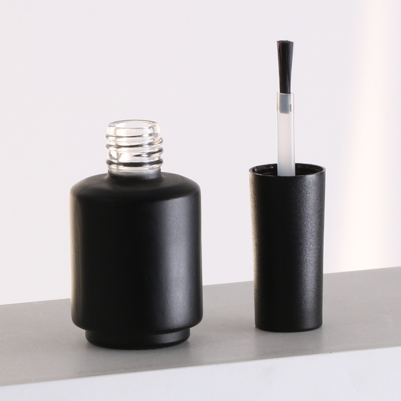 8ml-15ml gap tube cleaning brush semi automatic capping machine octagonal perfume glass bottle with roller