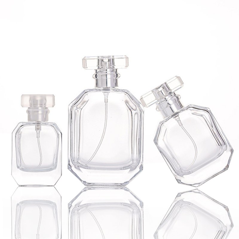 Wholesale Unique Crystal Luxury Empty Flat Square Perfume Bottle 30ml 50ml 100ml Spray Glass Bottles
