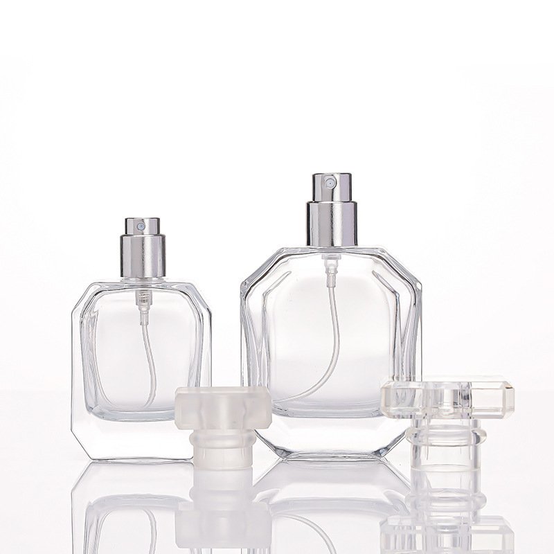 Wholesale Unique Crystal Luxury Empty Flat Square Perfume Bottle 30ml 50ml 100ml Spray Glass Bottles