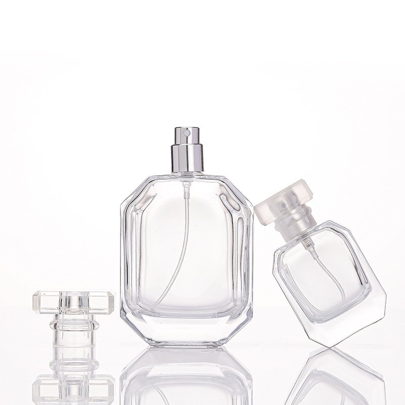 Wholesale Unique Crystal Luxury Empty Flat Square Perfume Bottle 30ml 50ml 100ml Spray Glass Bottles
