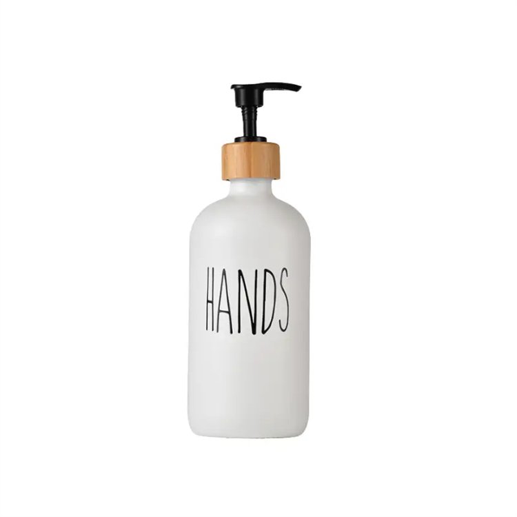 High Quality 16 oz Black And White Refilling Glass Boston Lotion Hand Glass Soap Dispenser Bottles with Pump