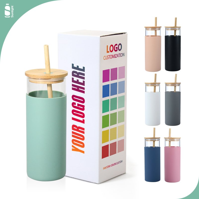 BPA FREE Insulated Glass Cold Cups Skinny Straw Tumbler Glass Water Bottle With Silicone Sleeve And Bamboo Lid For Drinking
