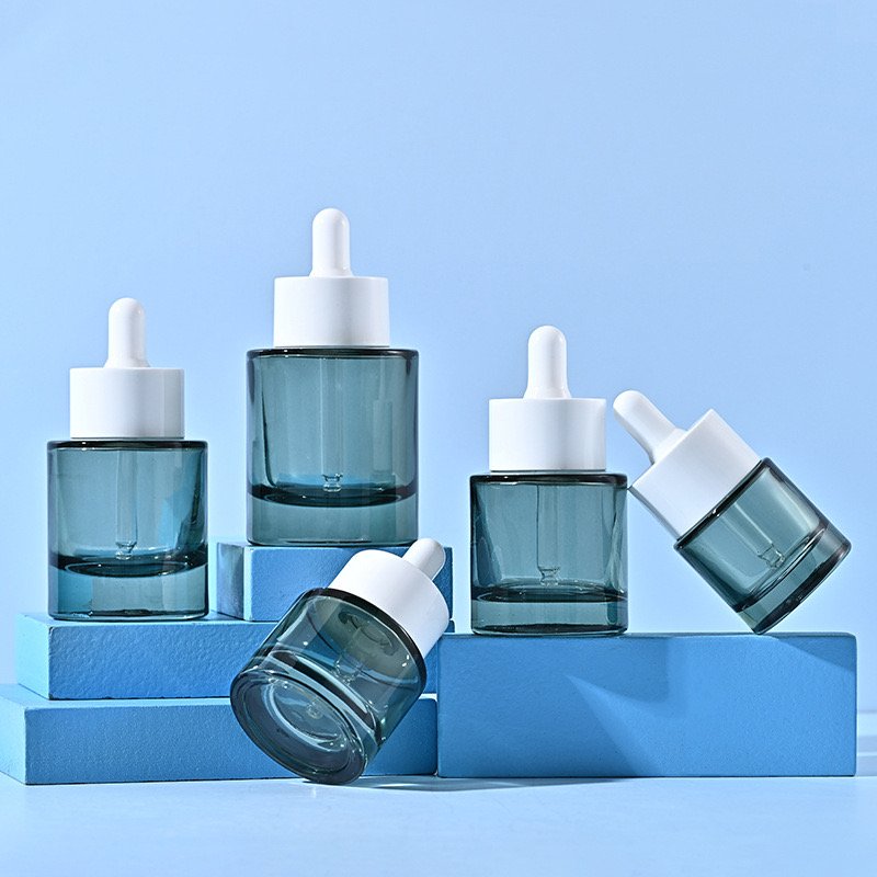 Custom Logo Wholesale 15ml 30ml 40ml 50ml Glass Bottle Skincare Serum Flat Shoulder Bottle Essential Oil Cosmetic Dropper Bottle