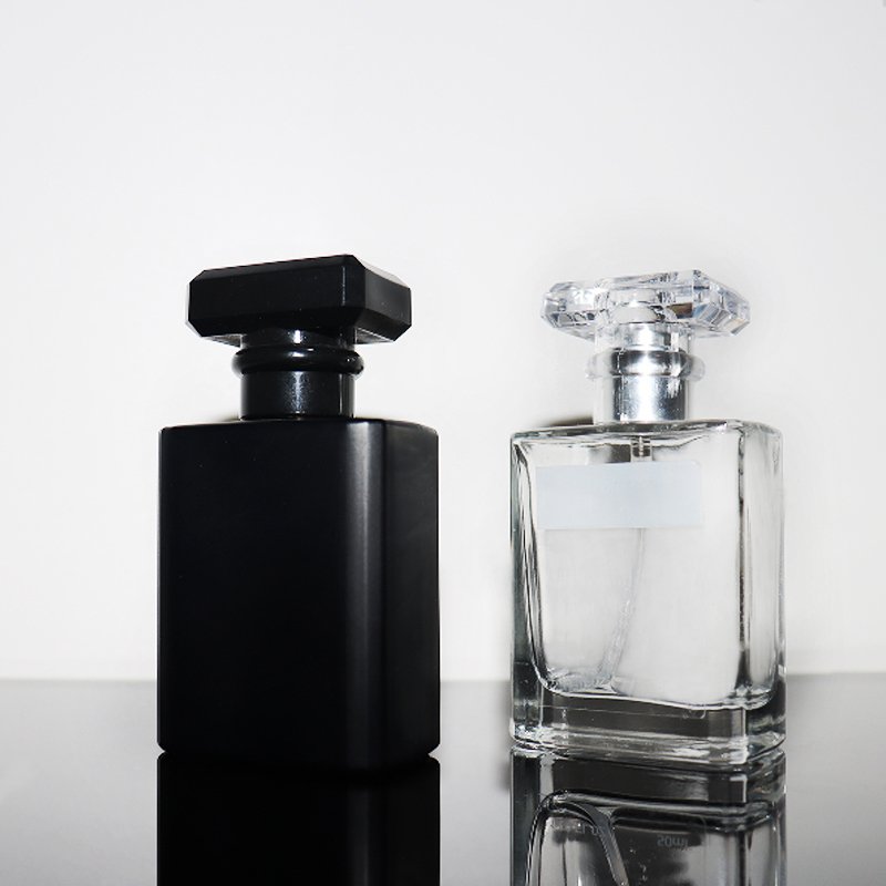 Luxury 30ml 50ml 100ml 1oz 3oz Flat Square Black Clear Glass Perfume Bottle With Square Lid