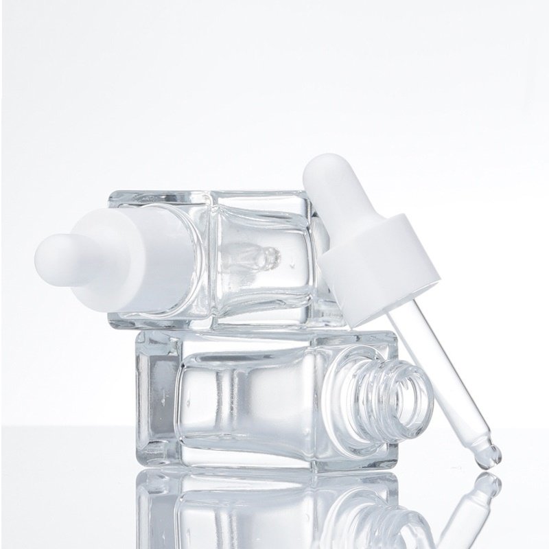 Cosmetic Package Square Clear Glass Pipette Flat Serum Bottles 30ml 50ml 100ml Essential Oil Rectangle Glass Dropper Bottle
