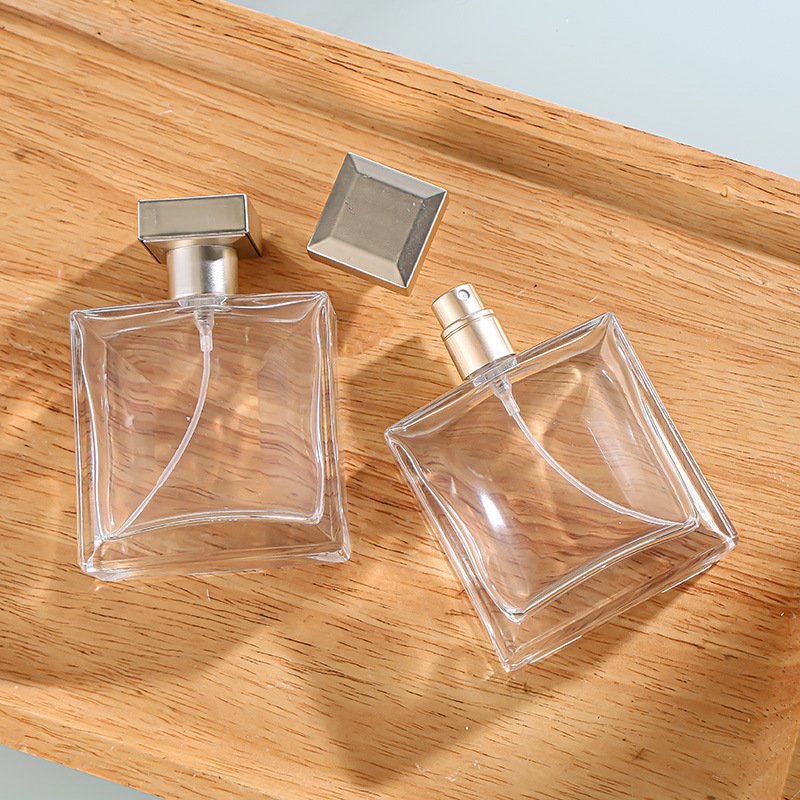 50ml 100ml Transparent Plastic Glass Bottle gold silver Cap Refined Screw Refillable Square Perfume Bottle Cosmetic Use colorful