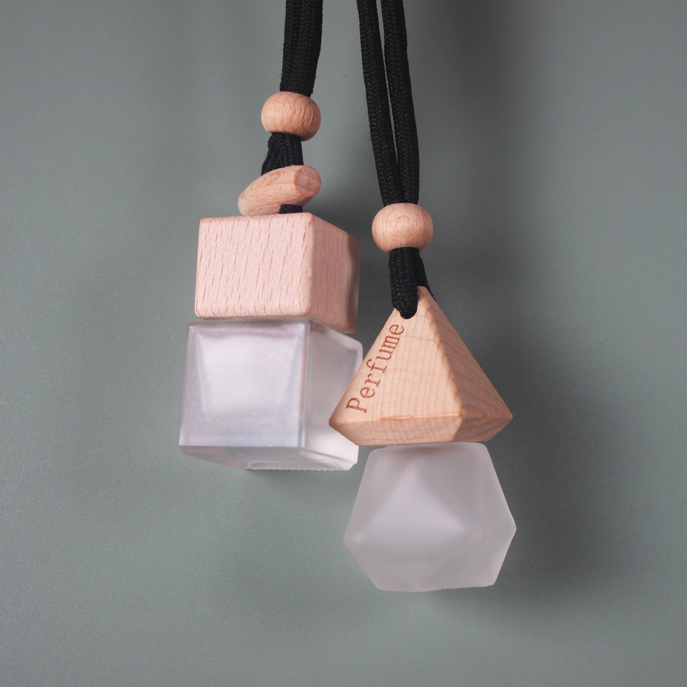 8ML Square and triangle shaped bottle empty car perfume hanging car air freshener perfume diffuser bottle natural wooden cap