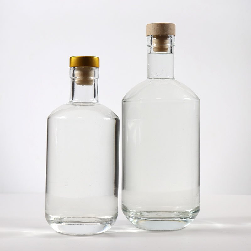 Wholesale 500ml 750ml Round Empty Shape Vodka Glass Wine Bottle