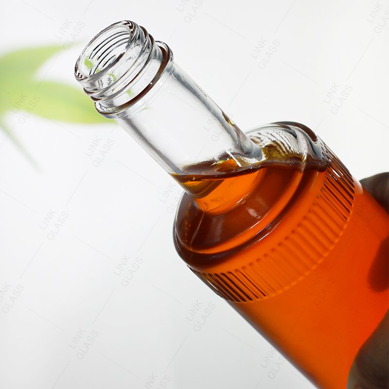375ml 500ml 750ml Brandy XO vodka Soju Glass Bottle Free Sample Custom Design with corks