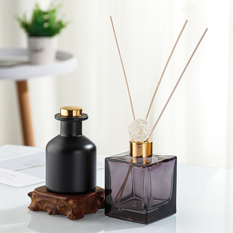 R100 50ml 100ml round reed diffuser bottle home fragrance perfume diffuser gift set