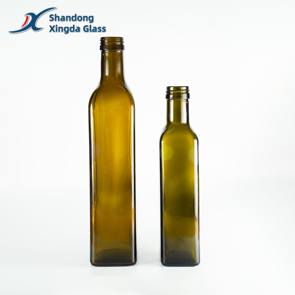 250ml 375ml 500ml 700ml Botellas de vidrio Bottled Manufacture Glass Bottle Cork White Glass Boston Round Bottle