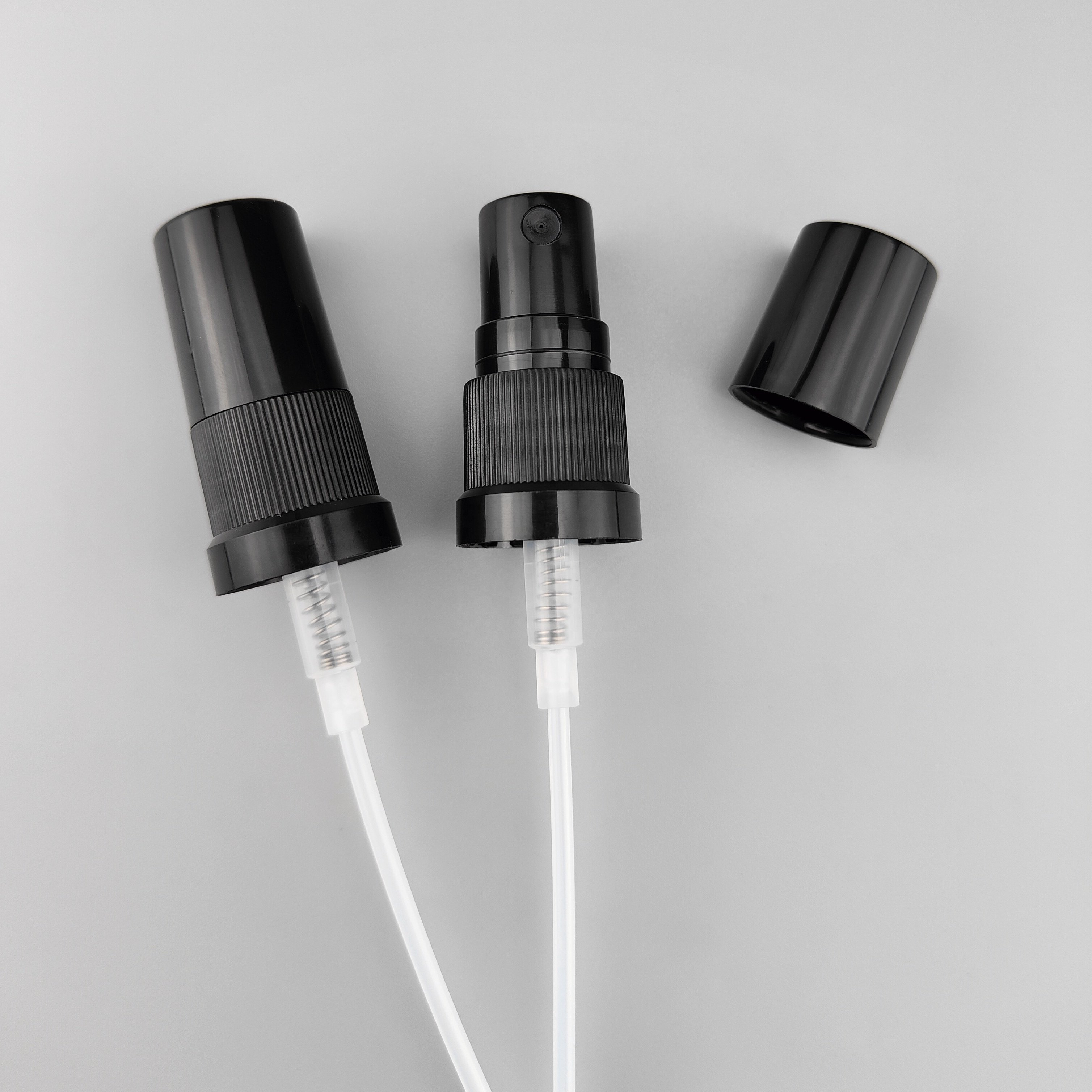 cosmetic bottle sprayer 15 ml 30 ml 50 ml 100 ml matte black glass bottle with 18/415 plastic spray pump