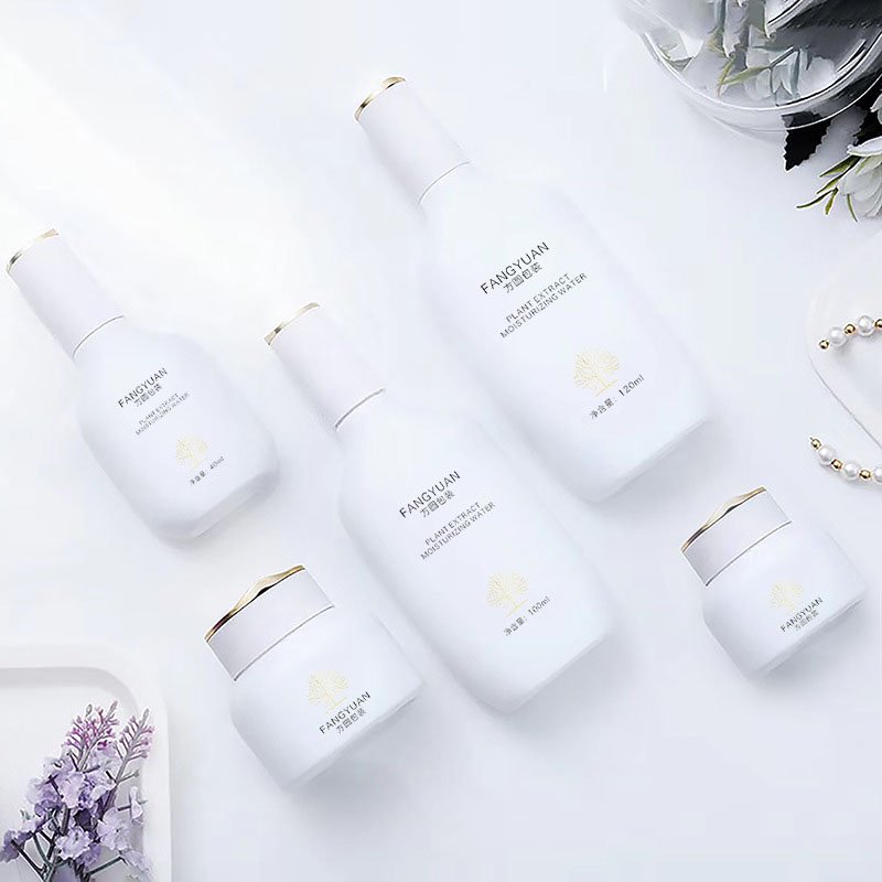 high quality cosmetics cream empty glass spray pump bottle